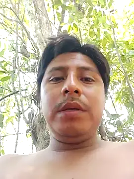 Snapshot of elburrotio chatting on May 6, 2026, 7:19 pm elburrotio online show from May 6, 2026, 7:19 pm