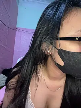 Leeeiuu online show from February 28, 2026, 11:55 am