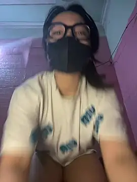 Leeeiuu online show from March 1, 2026, 3:14 pm