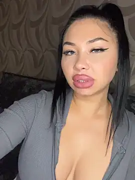 Snapshot of LadyDaaamn chatting on March 14, 2026, 8:47 pm LadyDaaamn online show from March 14, 2026, 8:47 pm