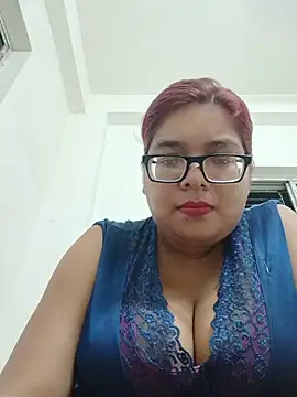 Elie Hallway online show from June 9, 2026, 5:46 pm