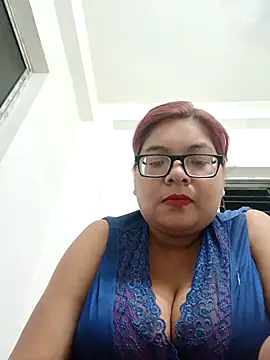 Elie Hallway online show from June 18, 2026, 6:01 pm
