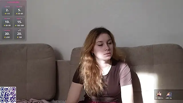 JadwigaTagliavia online show from March 6, 2026, 9:06 am