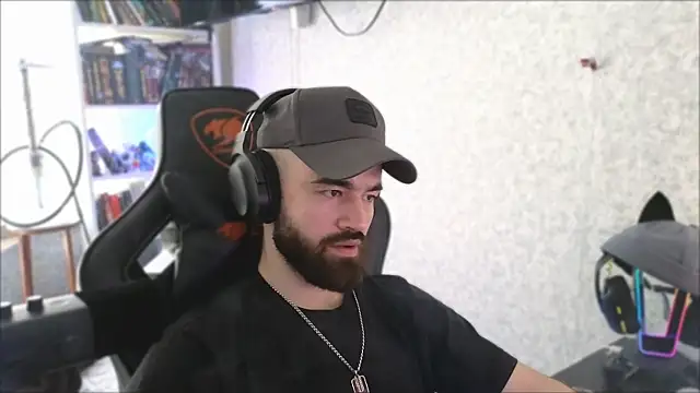 Snapshot of _Mostly_ chatting on March 30, 2026, 11:00 am Mostly online show from March 30, 2026, 11:00 am