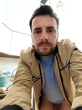 NatanCasad0 online show from February 5, 2026, 6:51 am