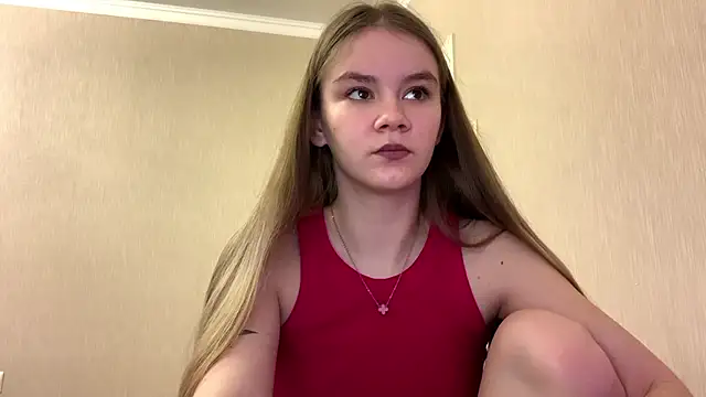 AgnesShy  online show from February 18, 2026, 7:15 am