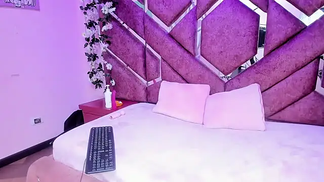 Aysha Love  online show from February 27, 2026, 2:55 am