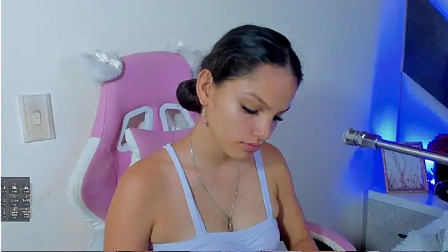 isa kolins online show from April 9, 2026, 3:28 pm