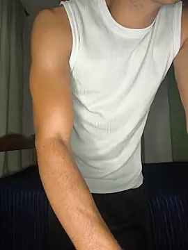 Snapshot of logan-31 chatting on February 24, 2026, 3:48 am logan-31 online show from February 24, 2026, 3:48 am