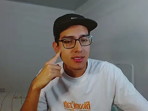 NickFin online show from May 22, 2026, 5:40 pm