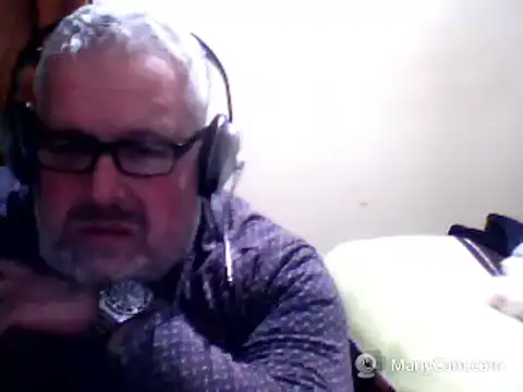 swichcassanesi online show from April 25, 2026, 7:44 pm