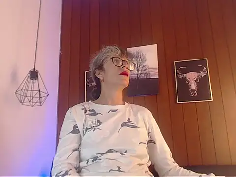 Snapshot of laurasofia45 chatting on February 26, 2026, 1:26 am laurasofia45 online show from February 26, 2026, 1:26 am