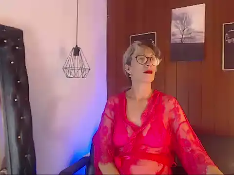 Snapshot of laurasofia45 chatting on February 27, 2026, 3:39 am laurasofia45 online show from February 27, 2026, 3:39 am