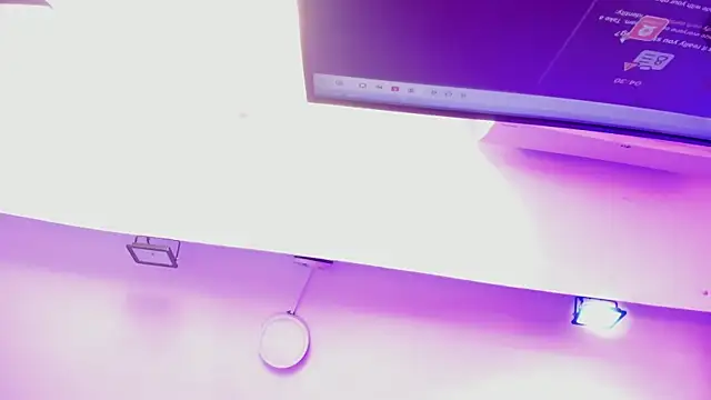 Jessica Boyer online show from February 4, 2026, 8:47 pm