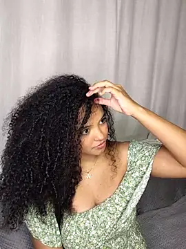 pandinhagamer online show from April 18, 2026, 3:21 am