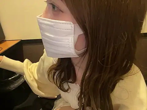 Snapshot of nao_o2 chatting on June 6, 2026, 10:53 am nao o2 online show from June 6, 2026, 10:53 am