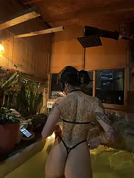 Elirpo online show from April 13, 2026, 2:17 am