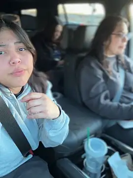 KittyTatts online show from February 10, 2026, 11:31 pm