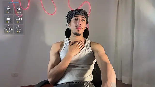 Snapshot of rafael_stone11 chatting on February 5, 2026, 1:21 am rafael stone11 online show from February 5, 2026, 1:21 am