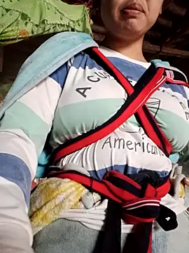 Jyllyy online show from February 18, 2026, 3:13 am