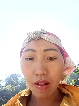 hot-luna- online show from February 6, 2026, 7:45 am