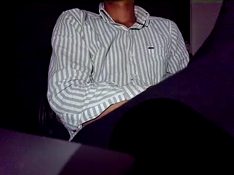 Indian-gentleman teen online show from April 19, 2026, 10:03 am