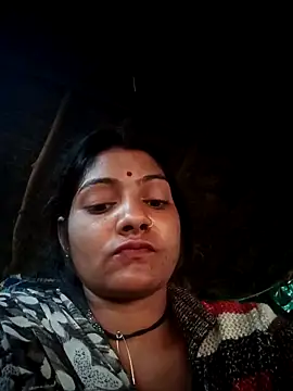 Snapshot of Hotty_raghni chatting on February 14, 2026, 1:35 am Hotty raghni online show from February 14, 2026, 1:35 am