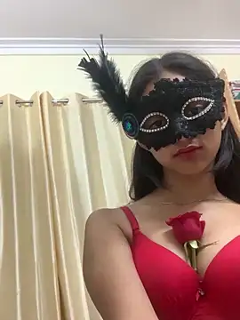 HEENA-STRIP online show from February 15, 2026, 6:43 am