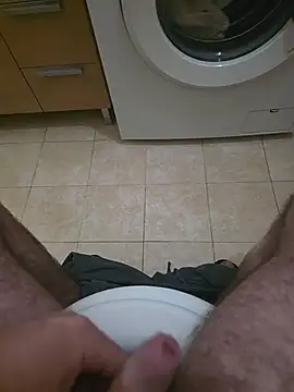 Snapshot of Heyyo3 chatting on February 7, 2026, 9:13 am Heyyo3 online show from February 7, 2026, 9:13 am