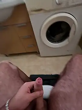 Snapshot of Heyyo3 chatting on February 14, 2026, 8:55 am Heyyo3 online show from February 14, 2026, 8:55 am