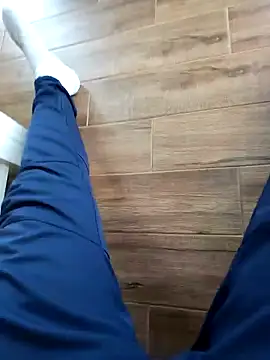 Snapshot of latya111 chatting on February 15, 2026, 1:52 pm latya111 online show from February 15, 2026, 1:52 pm