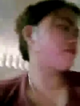 Snapshot of emlylyxinh chatting on February 7, 2026, 9:02 am emlylyxinh online show from February 7, 2026, 9:02 am