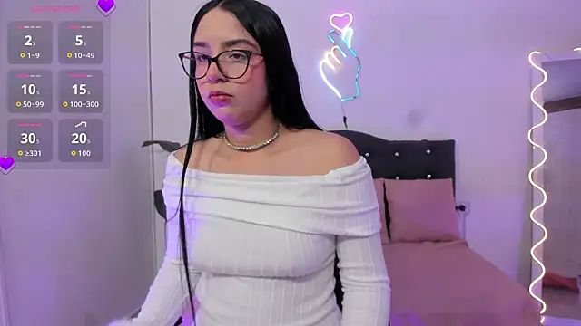 MILAH TAY online show from February 10, 2026, 11:36 am