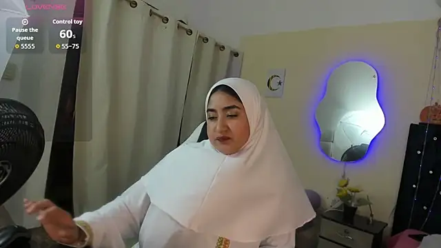 SamiraAwada online show from April 9, 2026, 7:08 pm