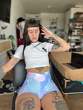 xsadtanas online show from February 24, 2026, 4:38 pm