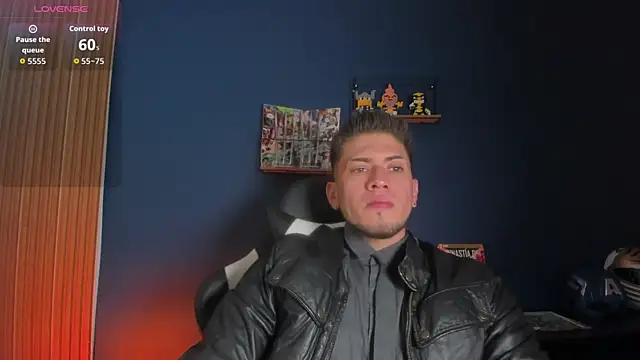 Snapshot of SebastianMaximoff_ chatting on July 15, 2026, 7:30 pm SebastianMaximoff online show from July 15, 2026, 7:30 pm