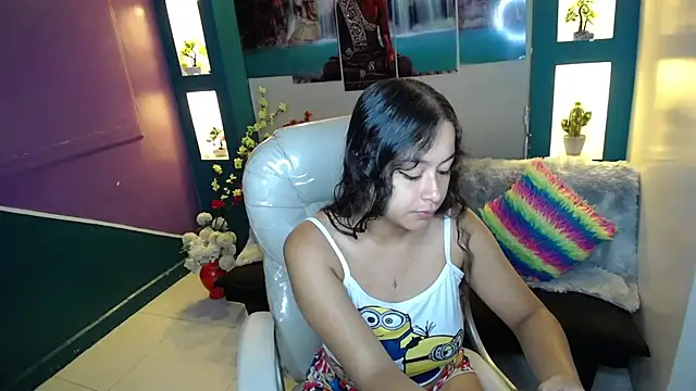 gygy fox 09 online show from February 14, 2026, 12:46 pm