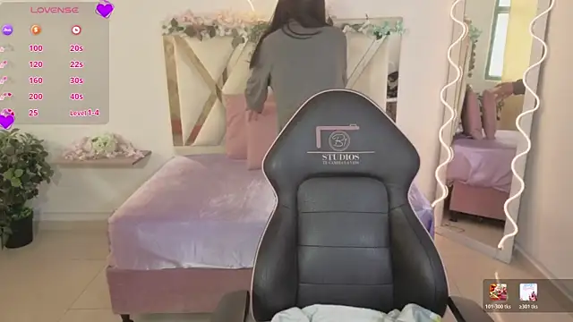 NEFTIS TAY online show from February 28, 2026, 7:15 pm