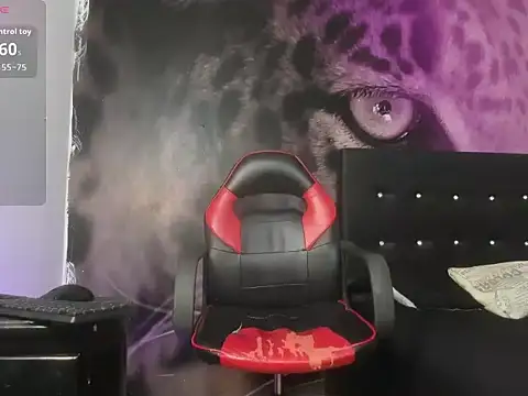 Snapshot of JERO_TEASE_S7S chatting on February 5, 2026, 7:07 pm JERO TEASE S7S online show from February 5, 2026, 7:07 pm