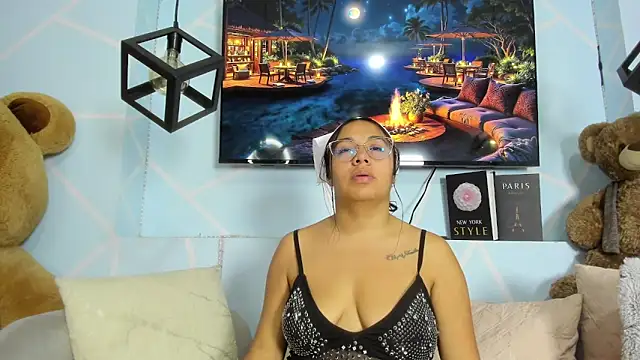 Snapshot of amy_noa chatting on February 25, 2026, 12:42 am amy noa online show from February 25, 2026, 12:42 am