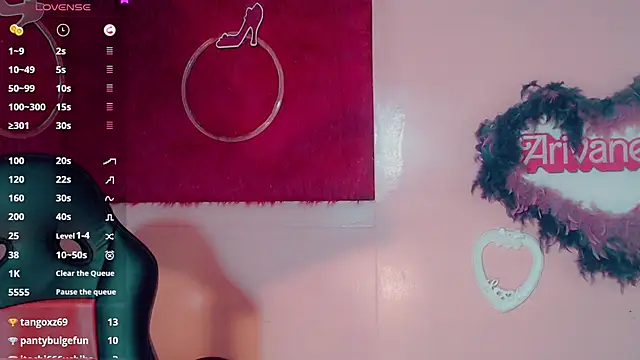 Snapshot of isabella_vogue chatting on February 13, 2026, 11:28 am isabella vogue online show from February 13, 2026, 11:28 am