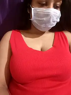 Snapshot of MidnightVibes_ chatting on March 9, 2026, 4:55 pm MidnightVibes online show from March 9, 2026, 4:55 pm