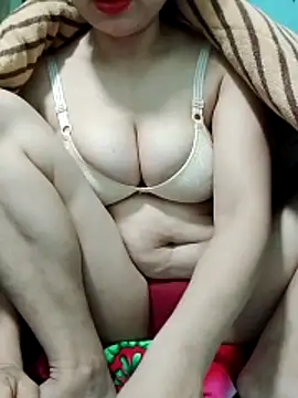 Kathylove 2026 online show from February 10, 2026, 1:04 pm