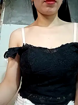 Vyvvyy69 online show from February 12, 2026, 2:06 am