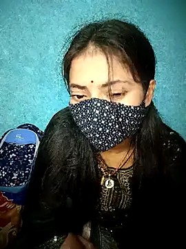 18 year old girl online show from February 15, 2026, 3:25 am