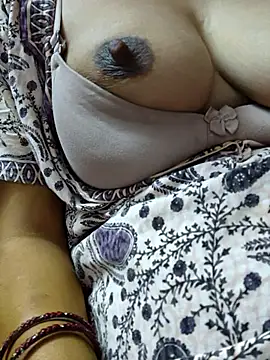 Snapshot of deshibhbi chatting on February 13, 2026, 4:58 pm deshibhbi online show from February 13, 2026, 4:58 pm