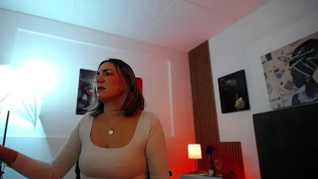 milfsecret69 online show from May 28, 2026, 10:45 am