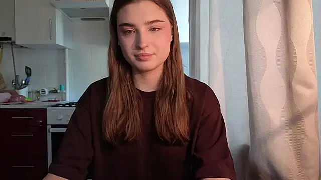 Snapshot of LissaBliss chatting on May 1, 2026, 6:18 am LissaBliss online show from May 1, 2026, 6:18 am