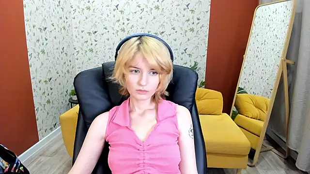 Akimo  online show from February 26, 2026, 1:21 pm