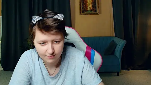 CarenSamele online show from February 19, 2026, 10:55 am